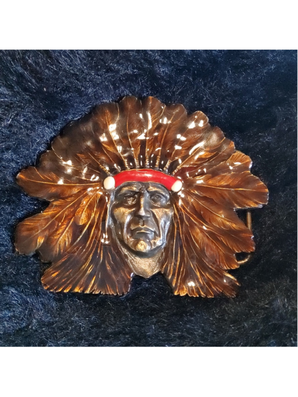 Vntg Bergamot Native American Chief Sitting Bull brass/enamel belt buckle, exc